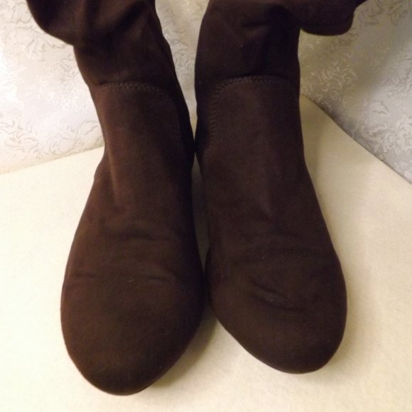Upper East Side Shoes Upper East Side Boots Womens 95 Poshmark